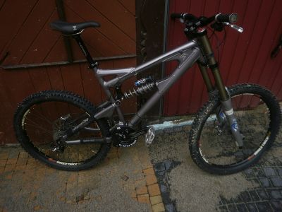 Santa Cruz VPP Free+ fox 40 rc2
